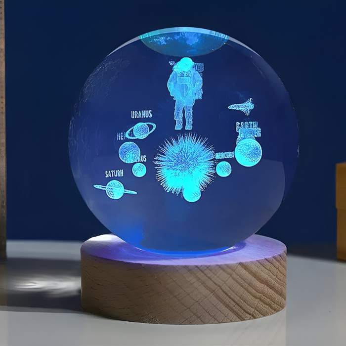 Astronaut 3D Crystal Ball LED Night Light