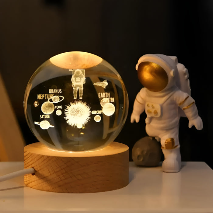 Astronaut 3D Crystal Ball LED Night Light