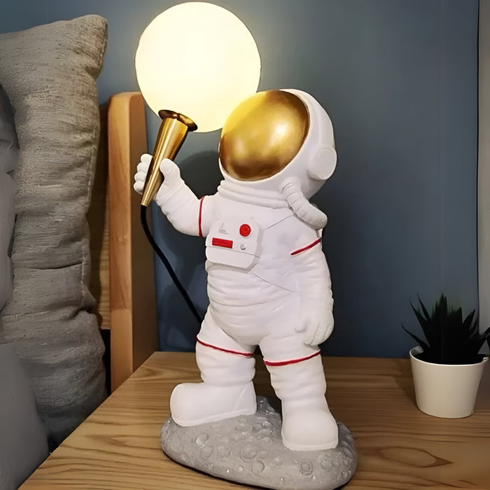 Cosmic Glow Astronaut Design Lamp